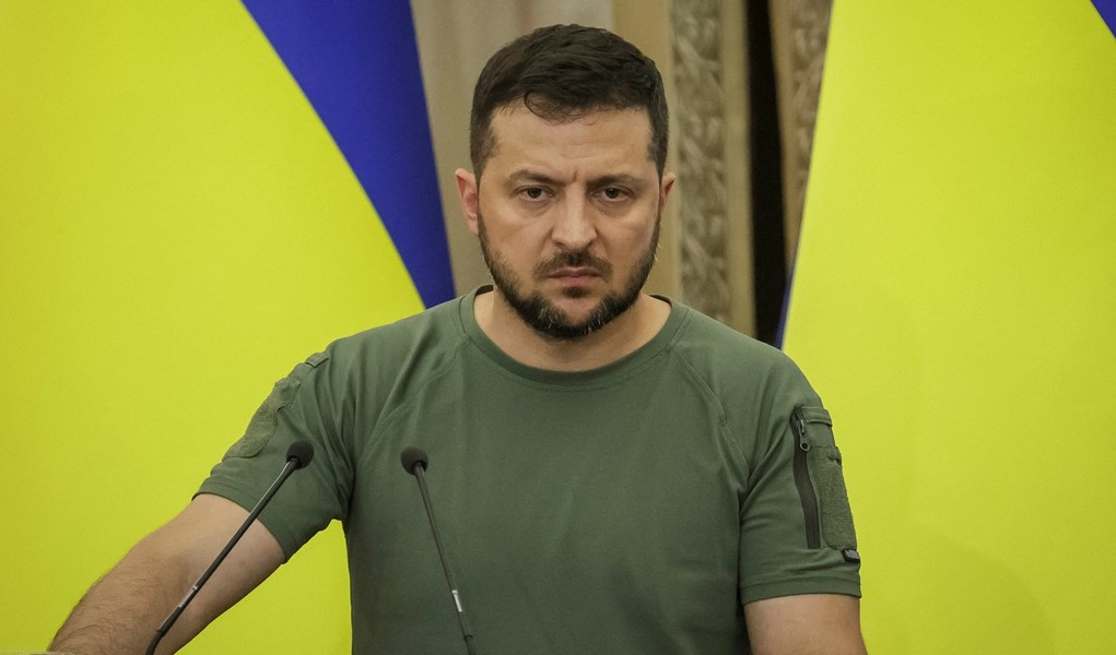 Zelenszkij: „Ha Mariupol védőit bíróság elé állítják, nincs miről tárgyalni Moszkvával!”